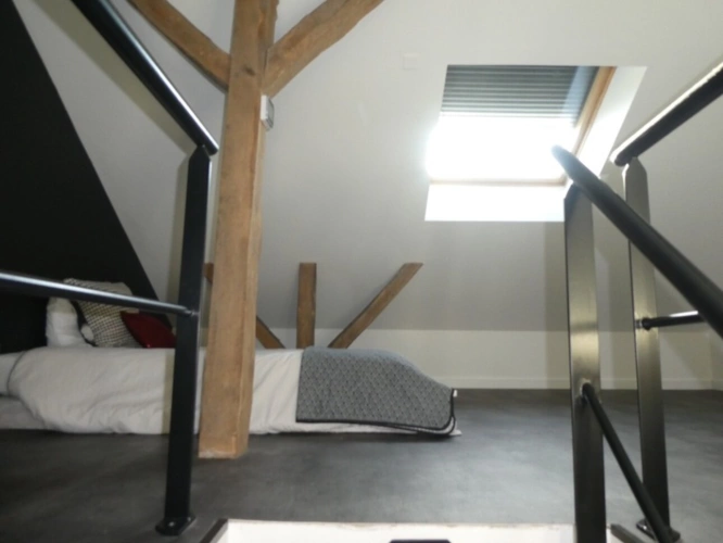 Photos 11 - Touristique - VAGNEY (88)Propriété d'exception T8  avec un appartement T3 exploité en location saisonnière , piscine , terrain 900m².               avec piscine, terrain 900m²