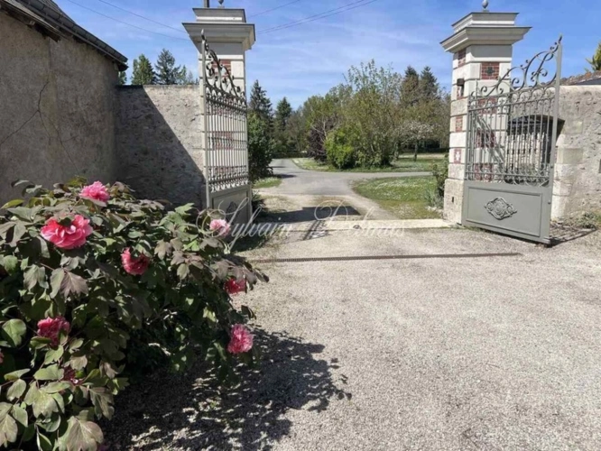 Photos 25 - Prestige - Propriete à vendre 6 pièces proche de CORMERY (37)