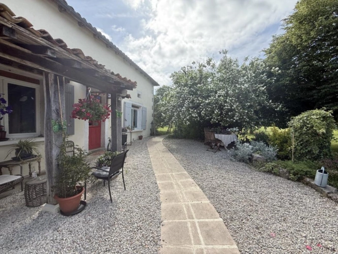 Photos 1 - Touristique - Maison de caractère