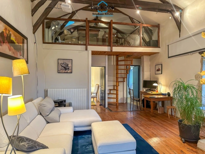 Photos 14 - Équestre - Propriété à vendre 8 pièces, propriété de 220m2 chalet - boxes à chevaux - dépendances sur 7ha de terrain