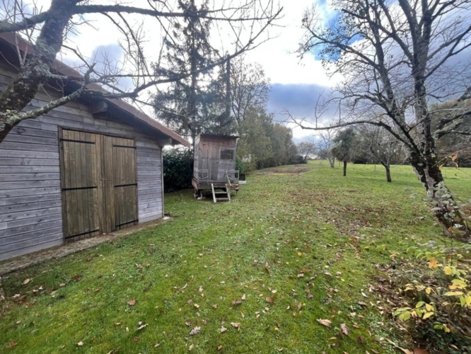 Photos 13 - Équestre - MIRANDE(32)et MIELAN proche: PROPRIETE 3.3HA, isolée, calme, position dominante, VUE, sans travaux, chevaux et famille bienvenus