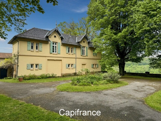 Photos 3 - Prestige - Dpt Isère (38), à vendre EYZIN PINET propriete P15 de 600 m² - Terrain de 1,20 Ha