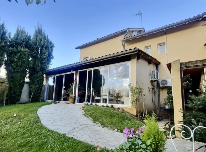 Photos 2 - Prestige - Demeure de ville et village