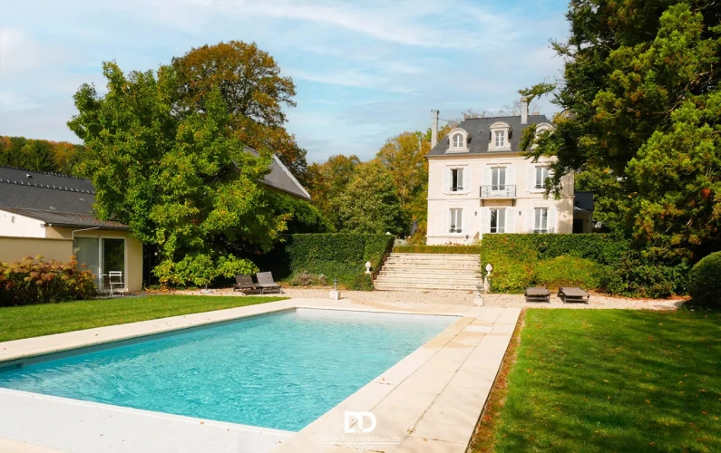 Photos 2 - Prestige - LA SINGULIÈRE – Propriété de caractère avec parc clos, piscine et dépendances - Compiègne Oise