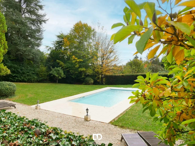 Photos 4 - Prestige - LA SINGULIÈRE – Propriété de caractère avec parc clos, piscine et dépendances - Compiègne Oise