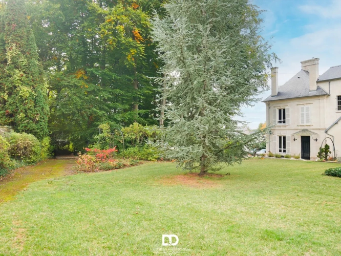 Photos 6 - Prestige - LA SINGULIÈRE – Propriété de caractère avec parc clos, piscine et dépendances - Compiègne Oise