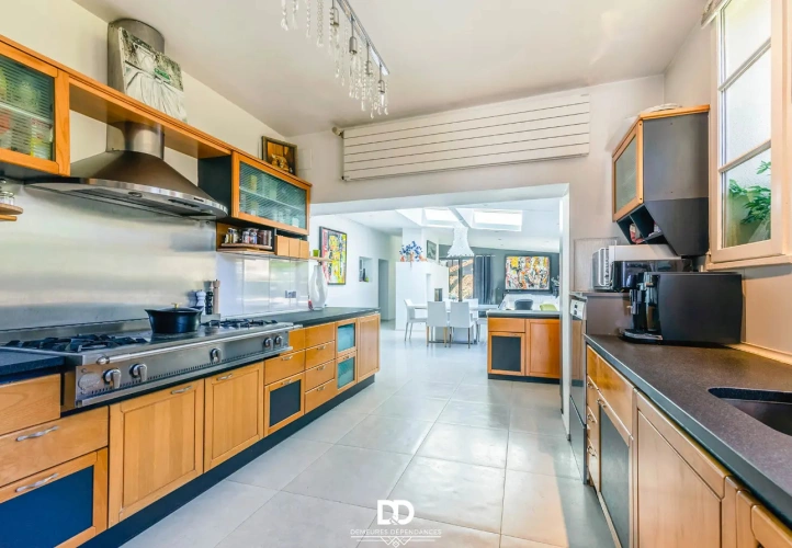 Photos 15 - Prestige - LA SINGULIÈRE – Propriété de caractère avec parc clos, piscine et dépendances - Compiègne Oise