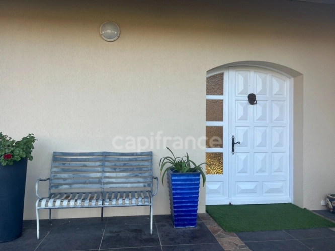 Photos 10 - Touristique - À 6 minutes de l’océan, propriété à fort potentiel dans un cadre naturel d’exception