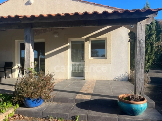 Photos 22 - Touristique - À 6 minutes de l’océan, propriété à fort potentiel dans un cadre naturel d’exception