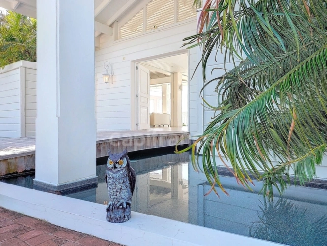 Photos 4 - Prestigious - 6 BEDROOM VILLA WITH SEA VIEW AND CARETAKER'S HOUSE ON TERRES BASSES