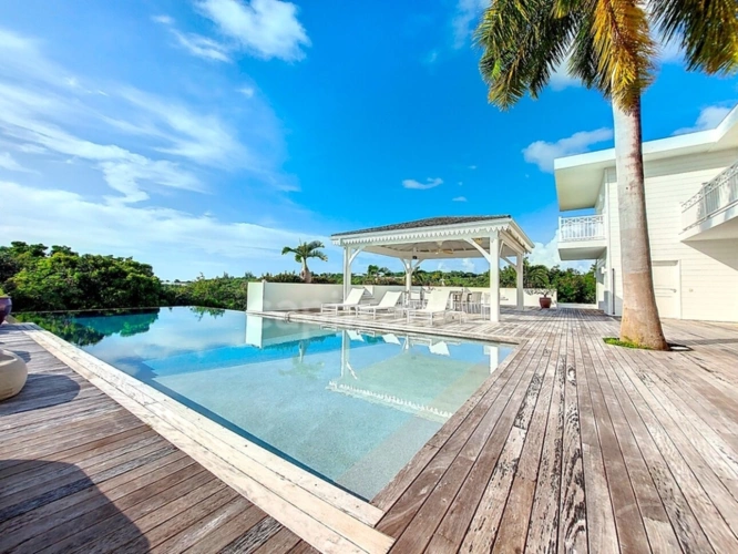 Photos 6 - Prestigious - 6 BEDROOM VILLA WITH SEA VIEW AND CARETAKER'S HOUSE ON TERRES BASSES