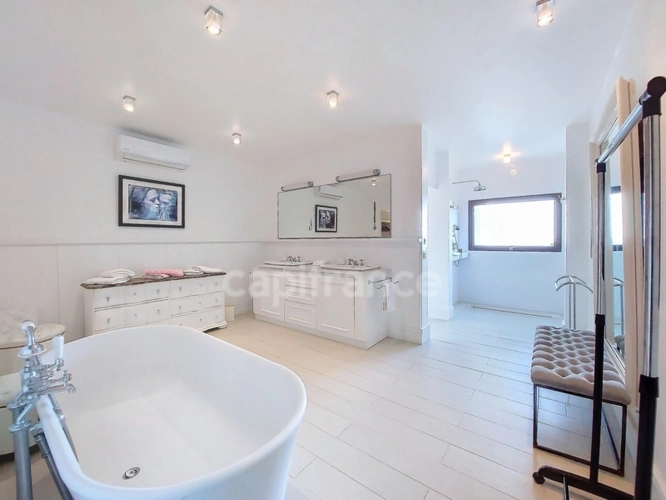 Photos 25 - Prestigious - 6 BEDROOM VILLA WITH SEA VIEW AND CARETAKER'S HOUSE ON TERRES BASSES