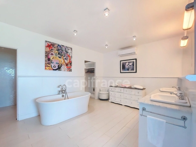 Photos 27 - Prestigious - 6 BEDROOM VILLA WITH SEA VIEW AND CARETAKER'S HOUSE ON TERRES BASSES