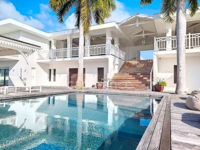 Photos 34 - Prestigious - 6 BEDROOM VILLA WITH SEA VIEW AND CARETAKER'S HOUSE ON TERRES BASSES