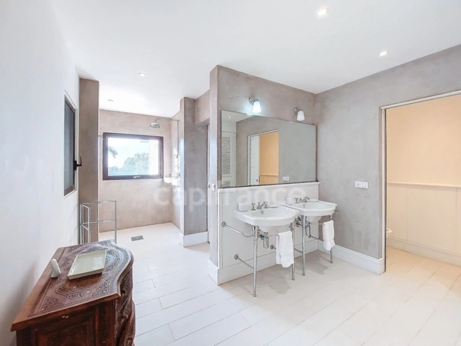 Photos 44 - Prestigious - 6 BEDROOM VILLA WITH SEA VIEW AND CARETAKER'S HOUSE ON TERRES BASSES