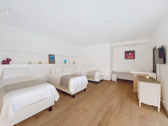 Photos 49 - Prestigious - 6 BEDROOM VILLA WITH SEA VIEW AND CARETAKER'S HOUSE ON TERRES BASSES