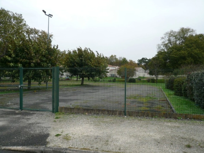 Photos 3 - Foncière -  CHATEAUBERNARD (16) Terrain à Vendre 