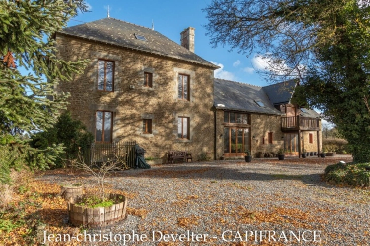 Photos 2 - Prestige - Dpt Mayenne (53), à vendre proche de GORRON propriete 5 chambres sur 4,6 hectares