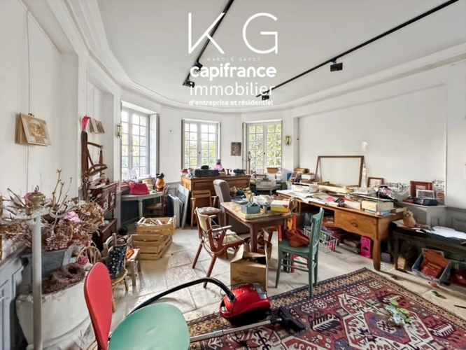 Photos 3 - Prestige - Gonneville-sur-Honfleur, maison de famille à rénover sur terrain de 3 700 m² avec 5 chambres et grandes dépendances, à 10 min d’Honfleur et 20 min de Deauville