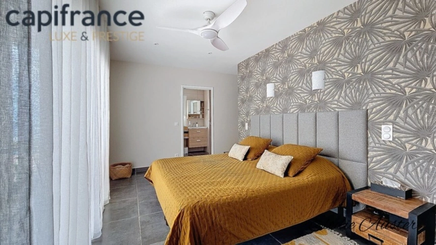 Photos 17 - Prestige - Propriété 7 pièces vue mer imprenable plus une parcelle de 700 m2