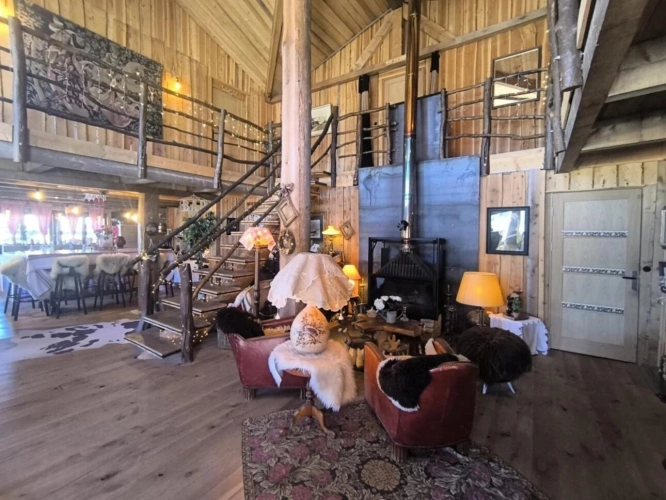 Photos 4 - Prestigious - House