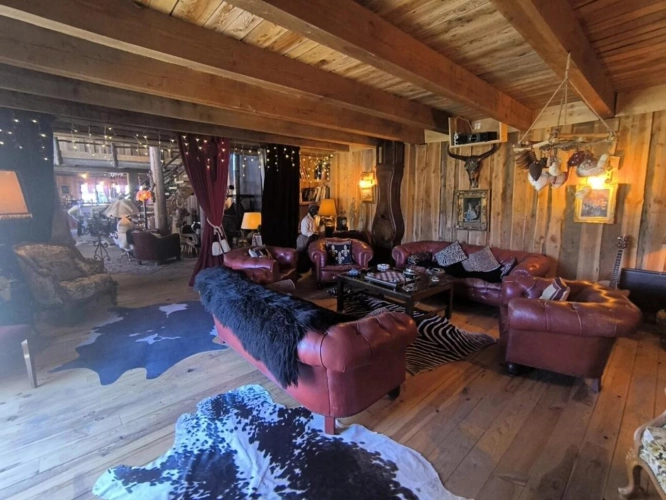 Photos 8 - Prestigious - House