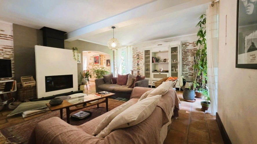 Photos 9 - Prestigious - Town and village dwelling