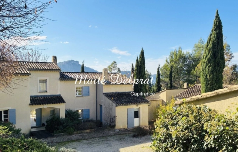 Photos 15 - Prestige - À vendre – Maison d’architecte– Drôme Provençale – 4 chambres avec piscine et jardin paysager