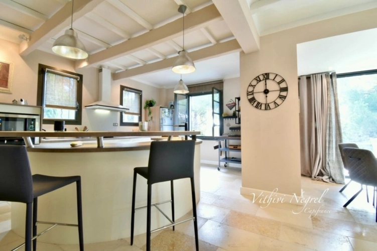 Photos 5 - Prestige - Propriété avec piscine à vendre, MOURIES (13)