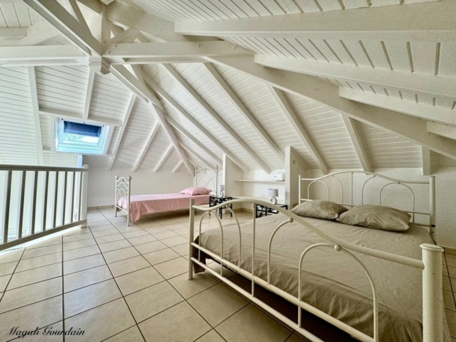 Photos 29 - Prestige - SAINT-FRANÇOIS – PROPRIÉTÉ RARE À 100 MÈTRES DE LA PLAGE – 3 VILLAS INDÉPENDANTES SUR 1 539 m²