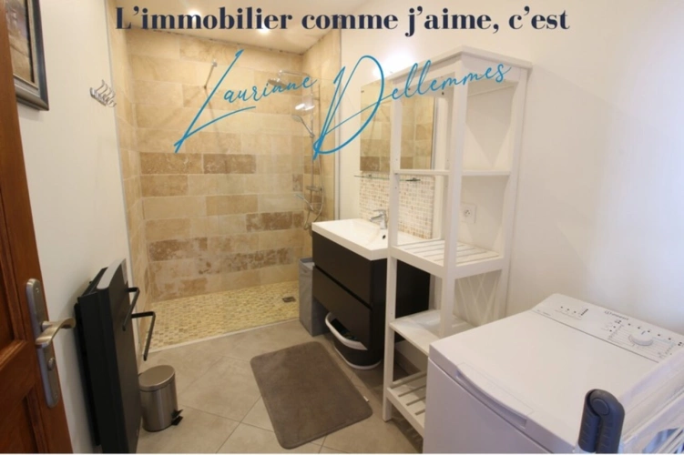 Photos 11 - Touristique - Magnifique Grange Transformée en 4 Gîtes (possibilité 5) avec Hangar, places de stationnement privatifs et terrain constructible