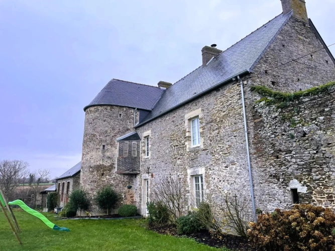 Photos 2 - Equestrian - RARE - CALVADOS – PROPRIETE AGRICOLE DE 100 HECTARES AVEC MAISON DE CARACTERE.