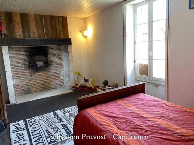 Photos 9 - Prestige - Dpt Dordogne (24), à vendre proche de THIVIERS propriete rurale P12 de 315 m² - Terrain de 50000 m²-Grange 120m2