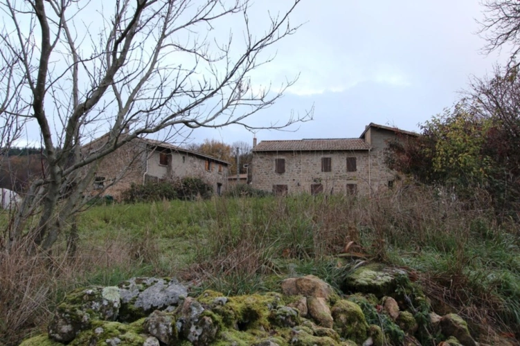 Photos 7 - Prestige - À vendre – Ensemble immobilier en pierre au cœur de la nature – Vernoux-en-Vivarais