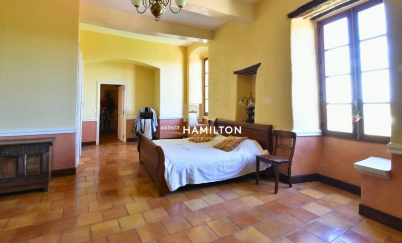 Photos 9 - Prestigious - Mansion