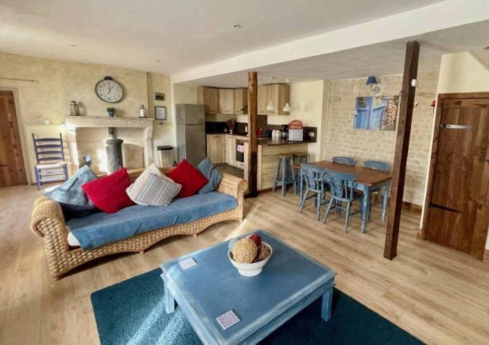 Photos 12 - Tourist - House