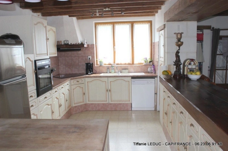 Photos 4 - Prestige - Villedieu les poêles : Longère de 145 m2 avec dépendance sur 12500 m2 de terrain