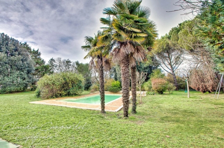 Photos 14 - Prestige - Magnifique propriété de 7 pièces alliant espace, élégance et cadre verdoyant à seulement 10' de LA ROCHELLE