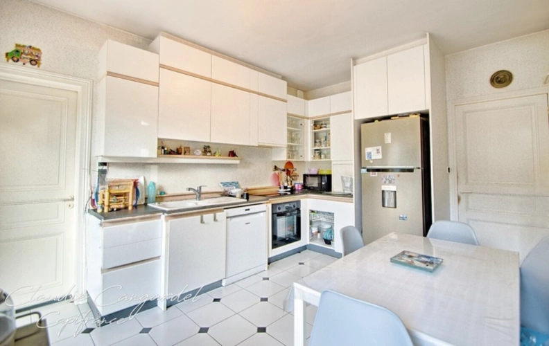 Photos 19 - Prestige - Magnifique propriété de 7 pièces alliant espace, élégance et cadre verdoyant à seulement 10' de LA ROCHELLE