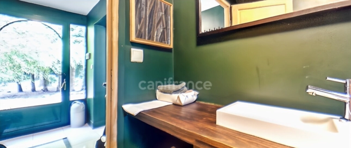 Photos 13 - Prestige - A vendre Propriété d'Exception sur le Commune de GOUVIEUX - 230m2 entièrement rénovée édifiée sur près de 9000m2 de jardin