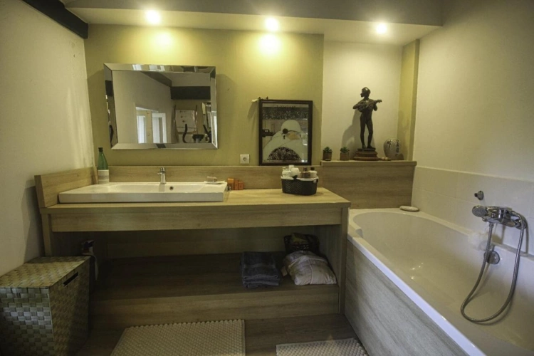 Photos 12 - Prestigious - Character property