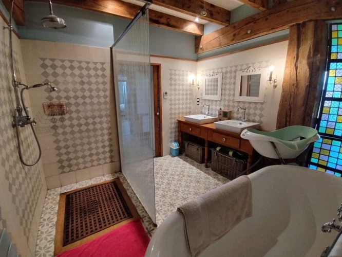 Photos 17 - Prestigious - Character property