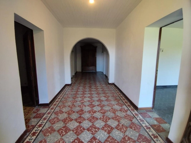 Photos 20 - Prestigious - Character property