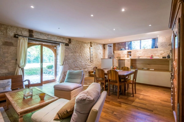 Photos 13 - Prestigious - House