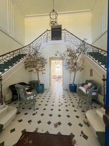 Photos 33 - Prestigious - Elegant 19th century CHATEAU on 70 ha, PANORAMIC VIEW OF THE PYRENEES, at the end of a driveway, Tou