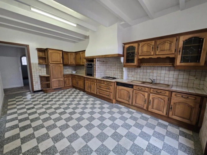 Photos 17 - Prestigious - House