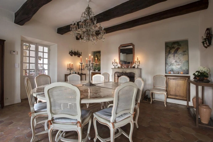 Photos 14 - Prestigious - House