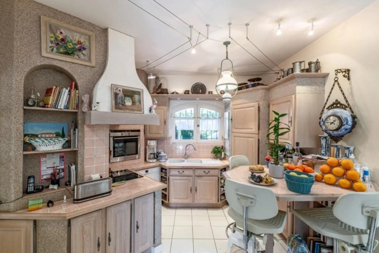 Photos 8 - Prestigious - House