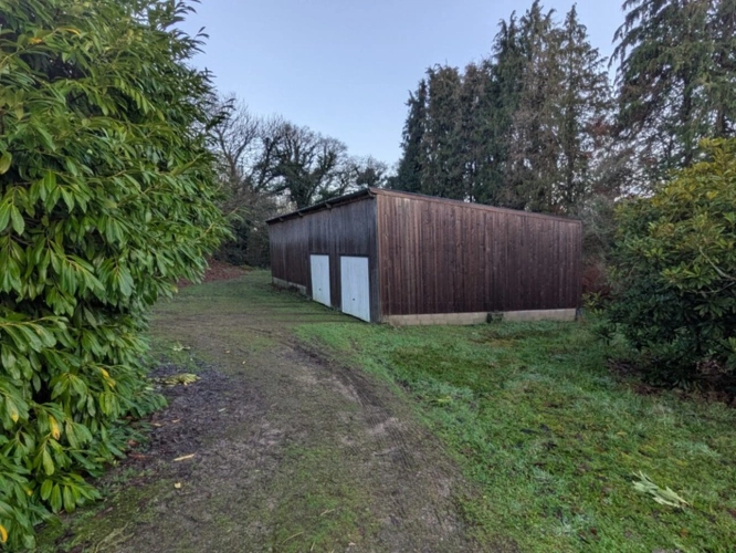 Photos 12 - Prestigious - RARE SUR LE MARCHÉ GRANDE LONGÈRE EN PIERRE AVEC DE NOMBREUSES DÉPENDANCES PARCELLES ATTENANTES DE 14 HECTARES