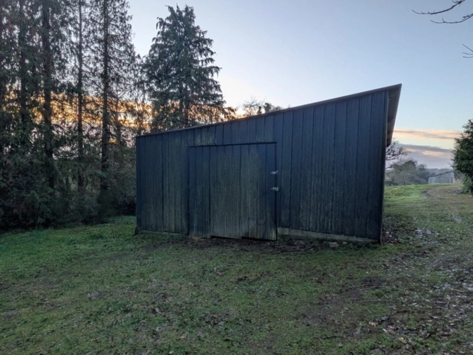 Photos 13 - Prestigious - RARE SUR LE MARCHÉ GRANDE LONGÈRE EN PIERRE AVEC DE NOMBREUSES DÉPENDANCES PARCELLES ATTENANTES DE 14 HECTARES